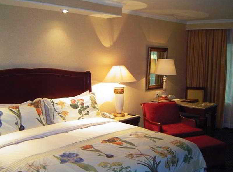 Marriott Torreon Hotel מראה חיצוני תמונה
